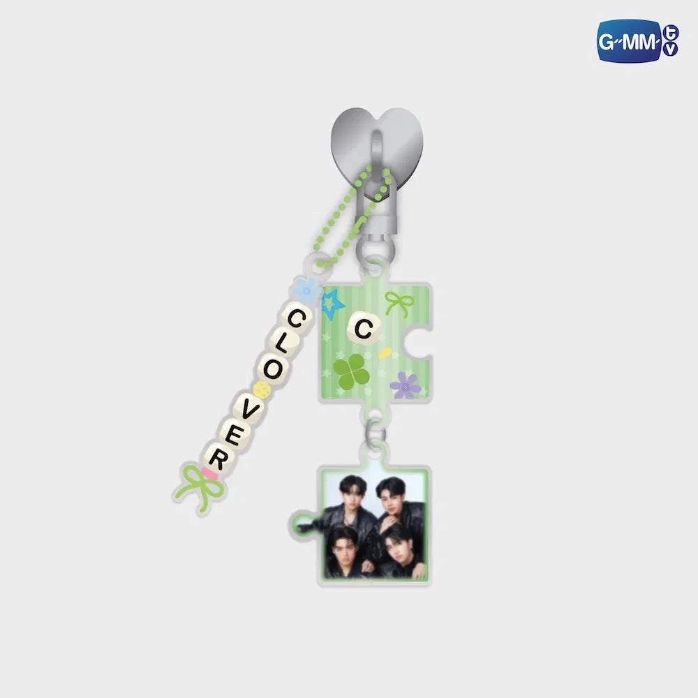 CLO’VER PHONE BUCKLE