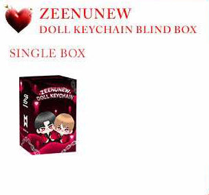 ZeeNunew : Crazy in Love - Doll Keychain